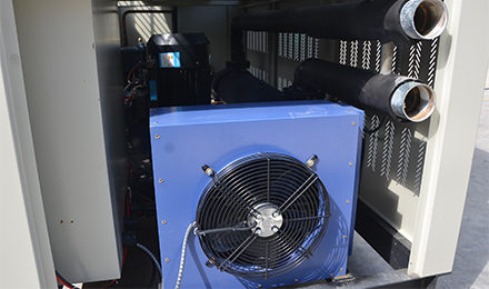 風(fēng)冷式冷水機風(fēng)扇維護用更換