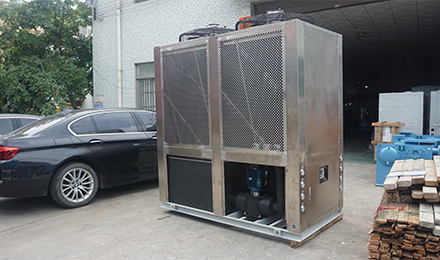 冷水機壓縮機出現(xiàn)結(jié)冰現(xiàn)象該如何進行解決？